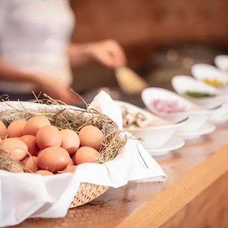 Отель Rauriserhof 4 Sterne Superior