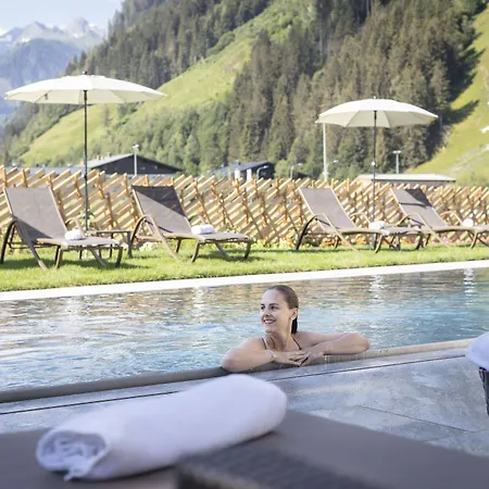 Rauriserhof 4 Sterne Superior 4*