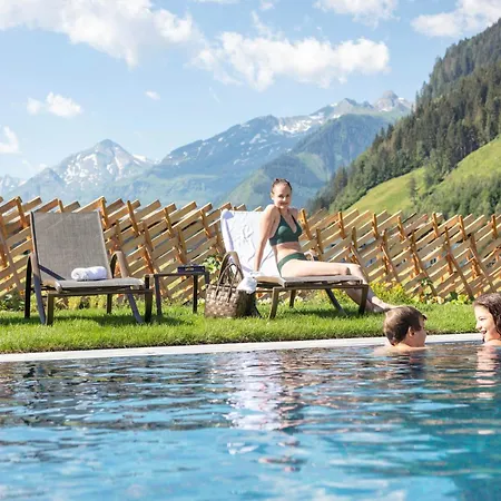 Rauriserhof 4 Sterne Superior Hotel 4*